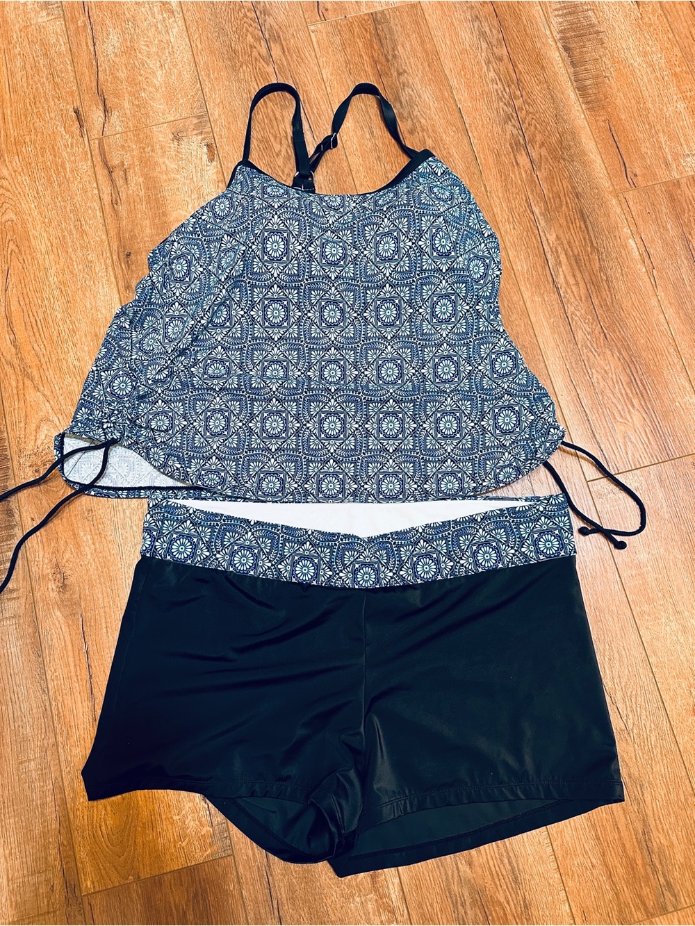Navy Printed Tankini Top & Black Swim Shorts Set